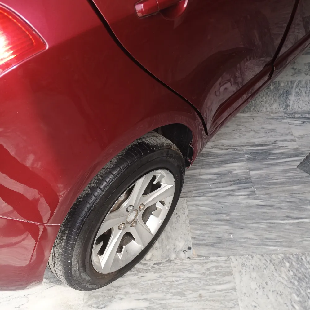 Rear_fender_right image