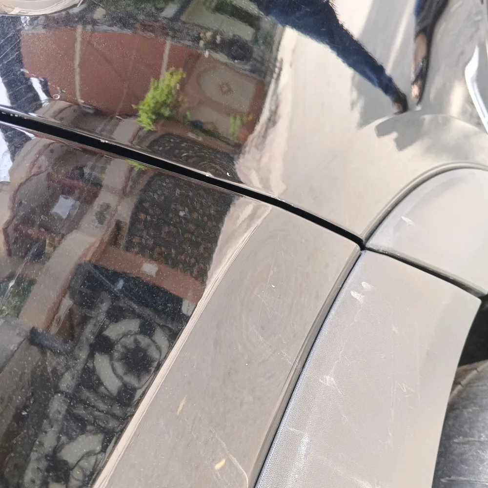 Rear_fender_right image