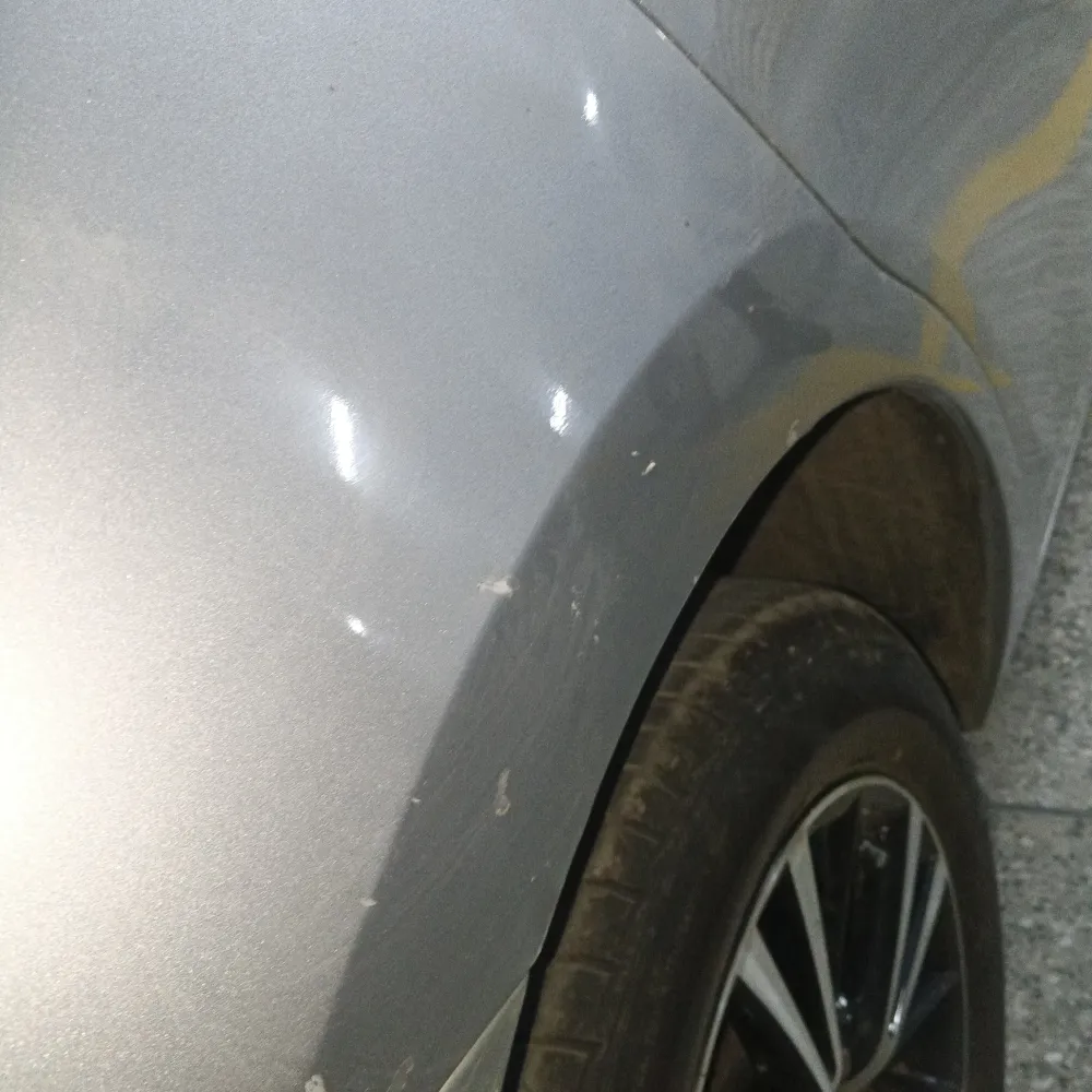 Rear_fender_right image
