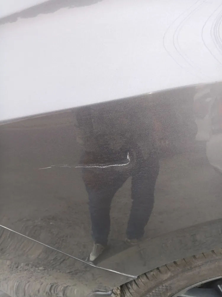 Rear_fender_right image