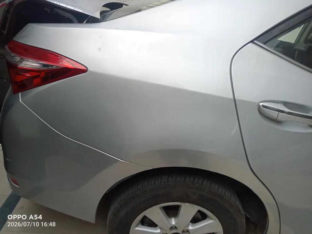 Rear_fender_right image