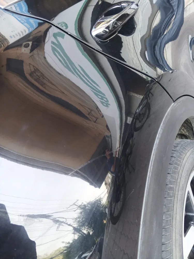 Rear_fender_right image