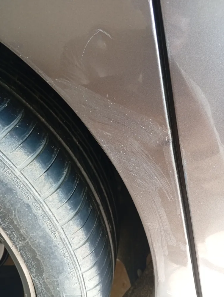 Rear_fender_right image
