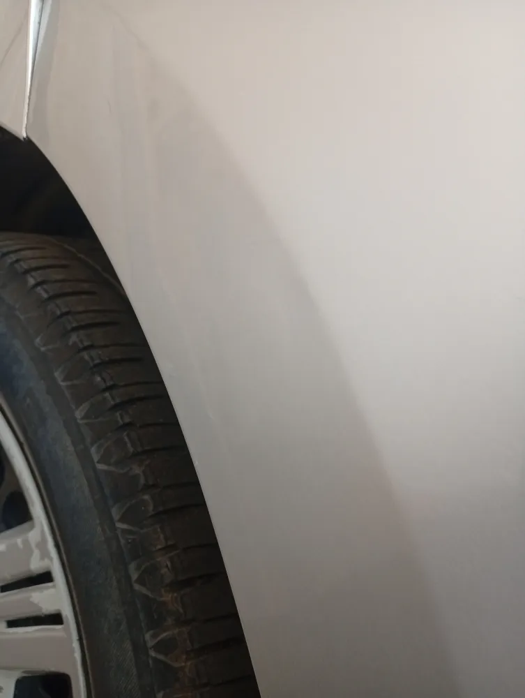 Rear_fender_right image