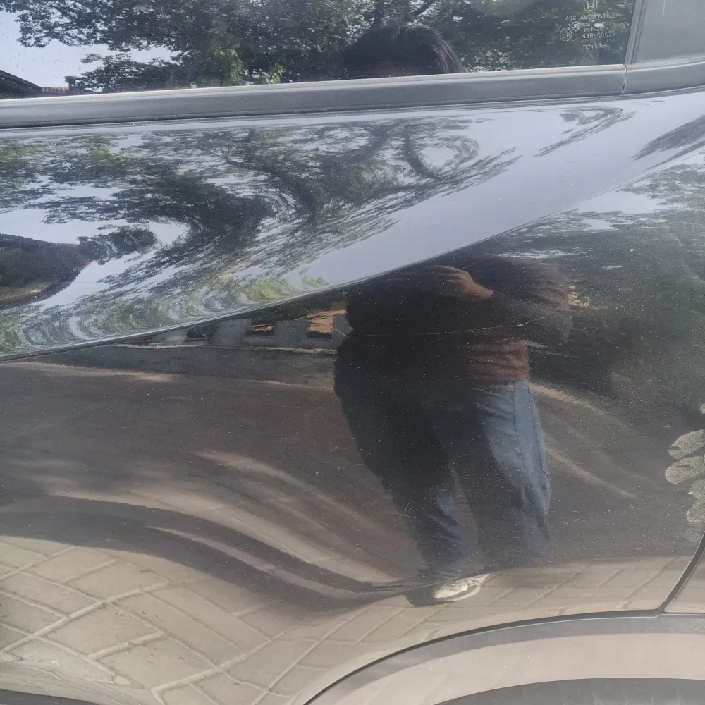 Rear_left_door image