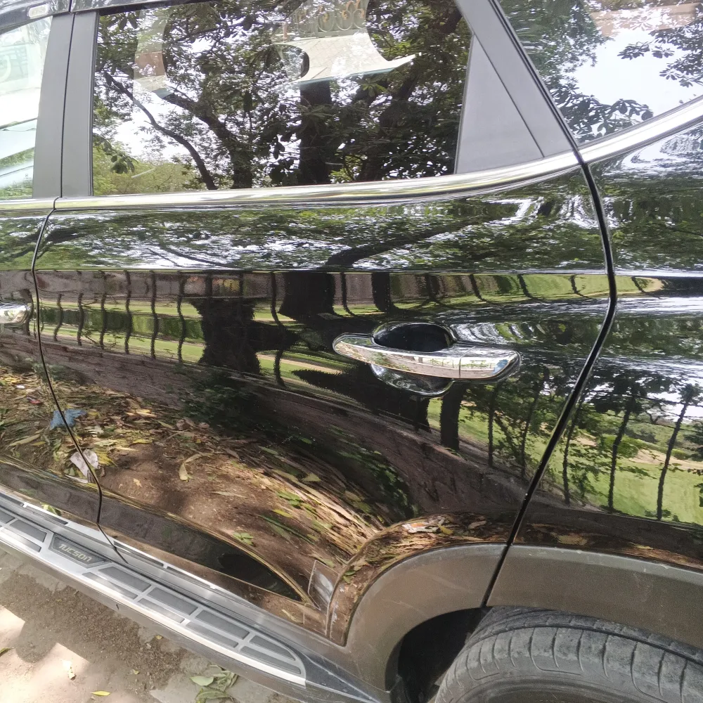 Rear_left_door image