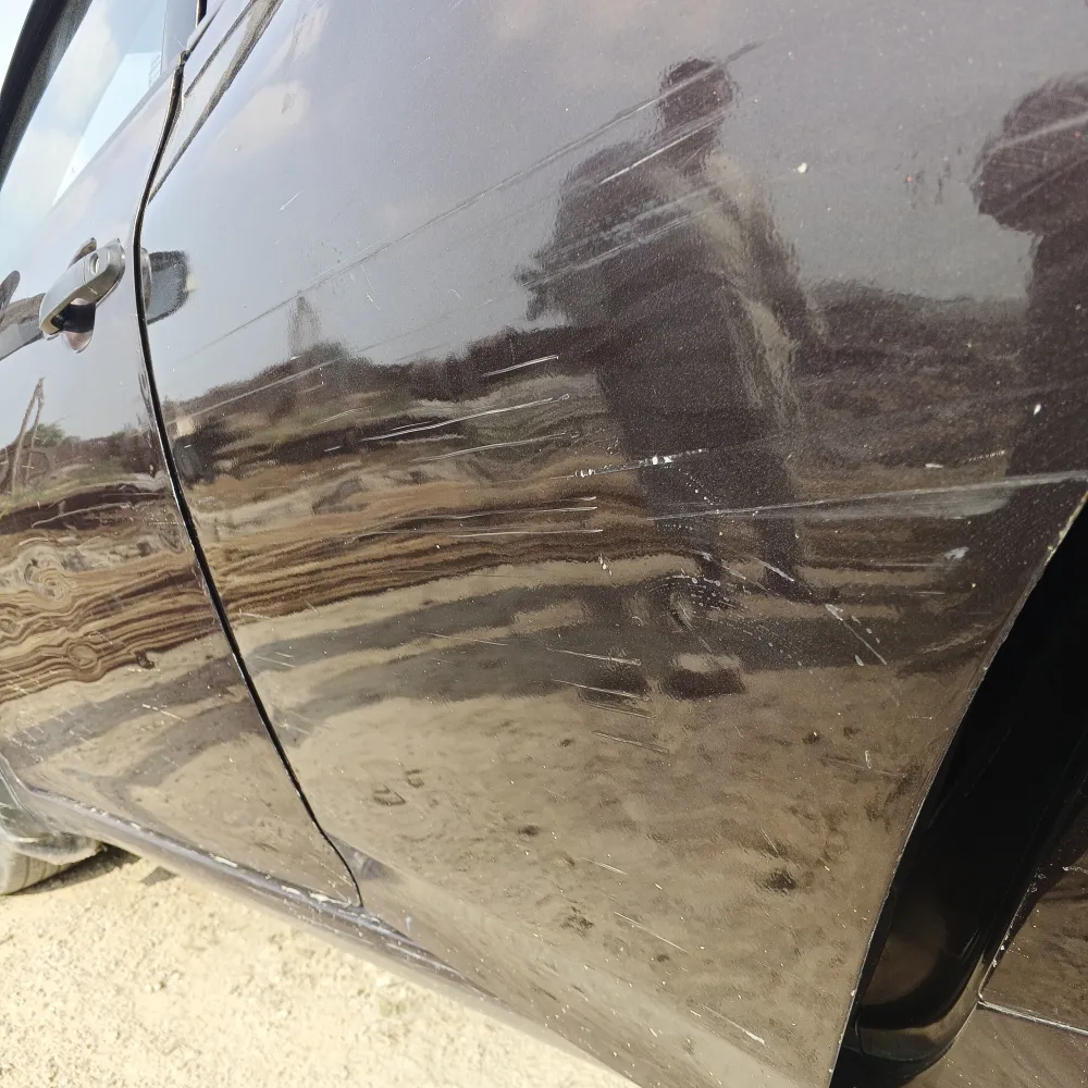 Rear_left_door image