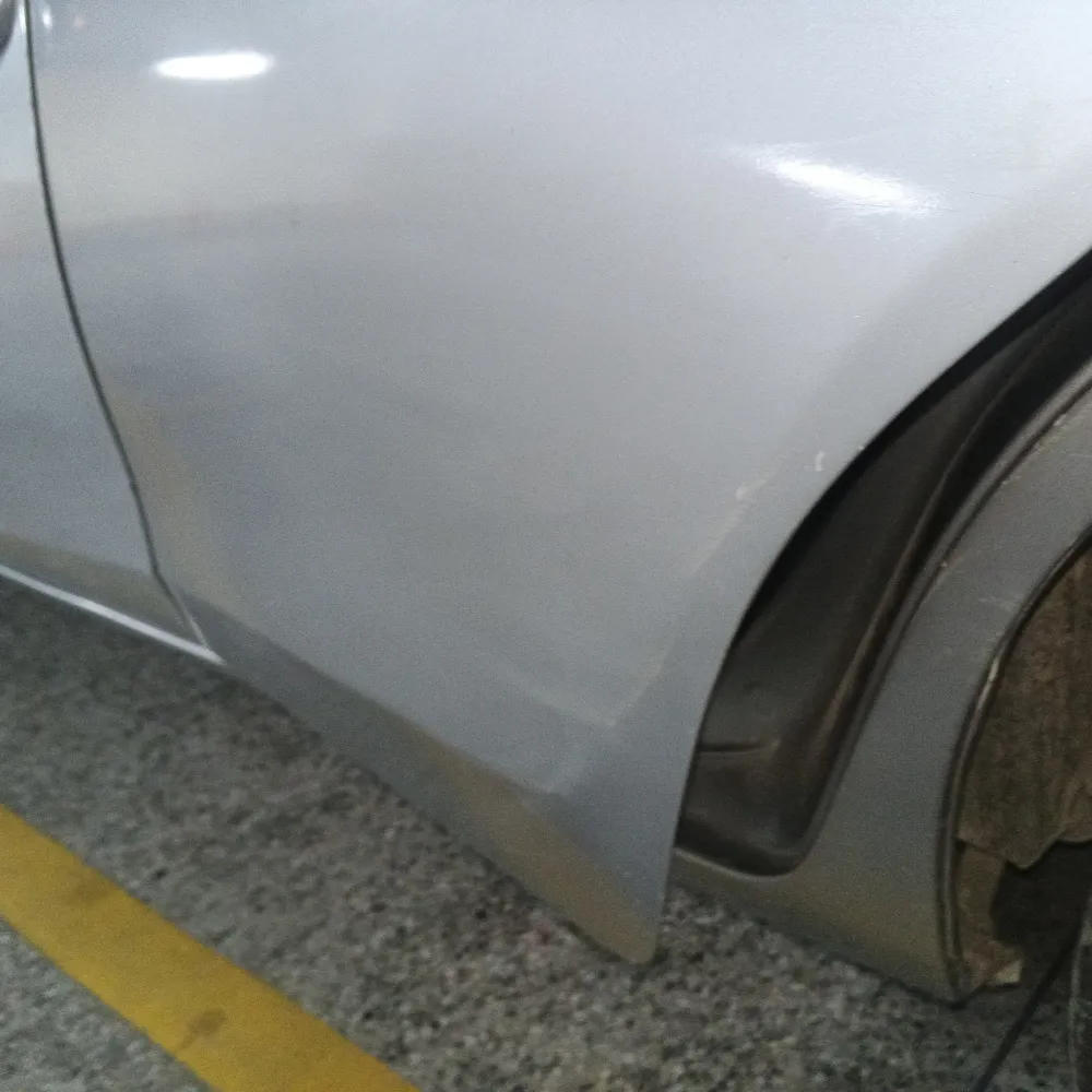 Rear_left_door image