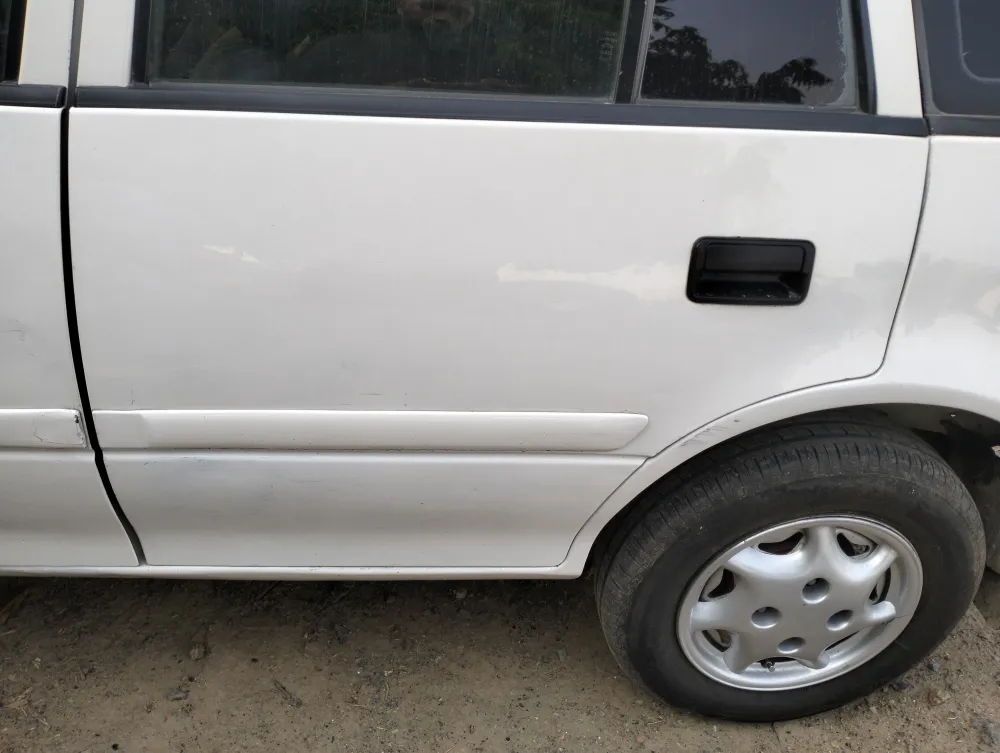 Rear_left_door image