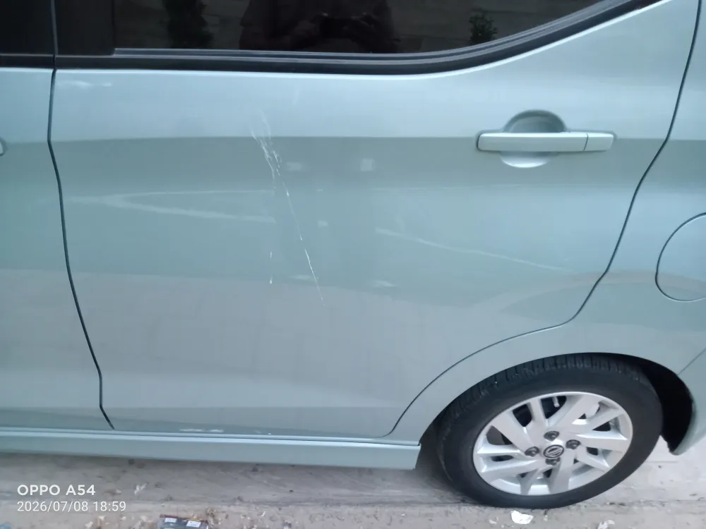 Rear_left_door image