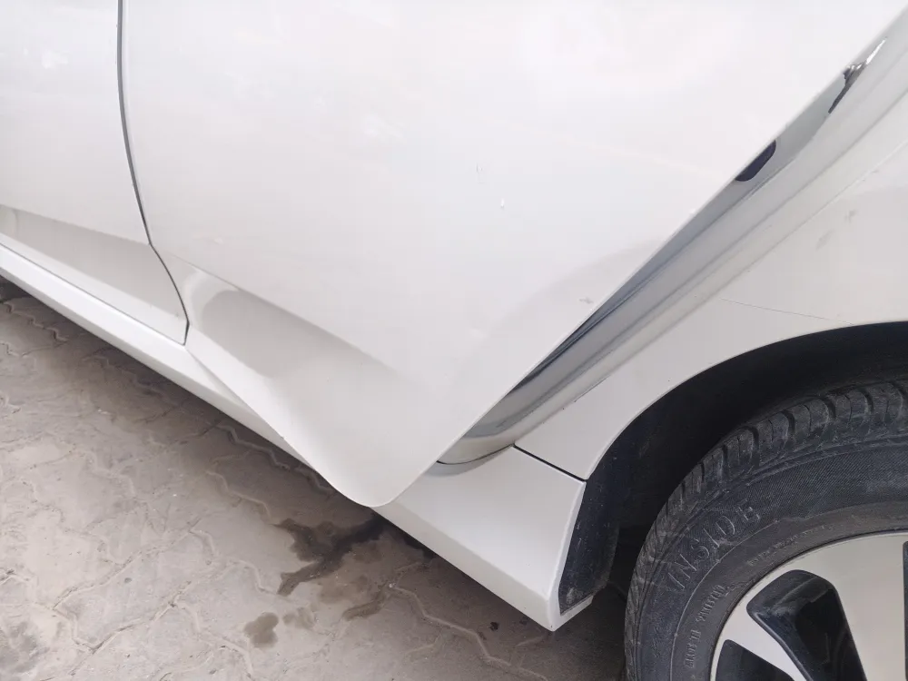 Rear_left_door image