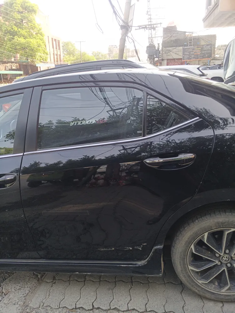 Rear_left_door image
