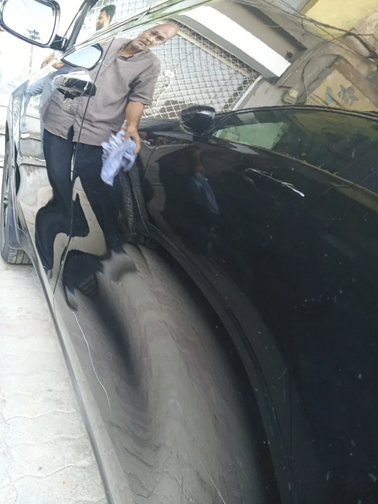 Rear_left_door image