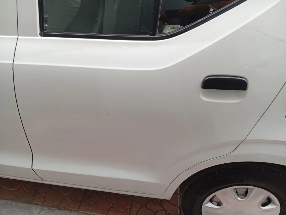 Rear_left_door image