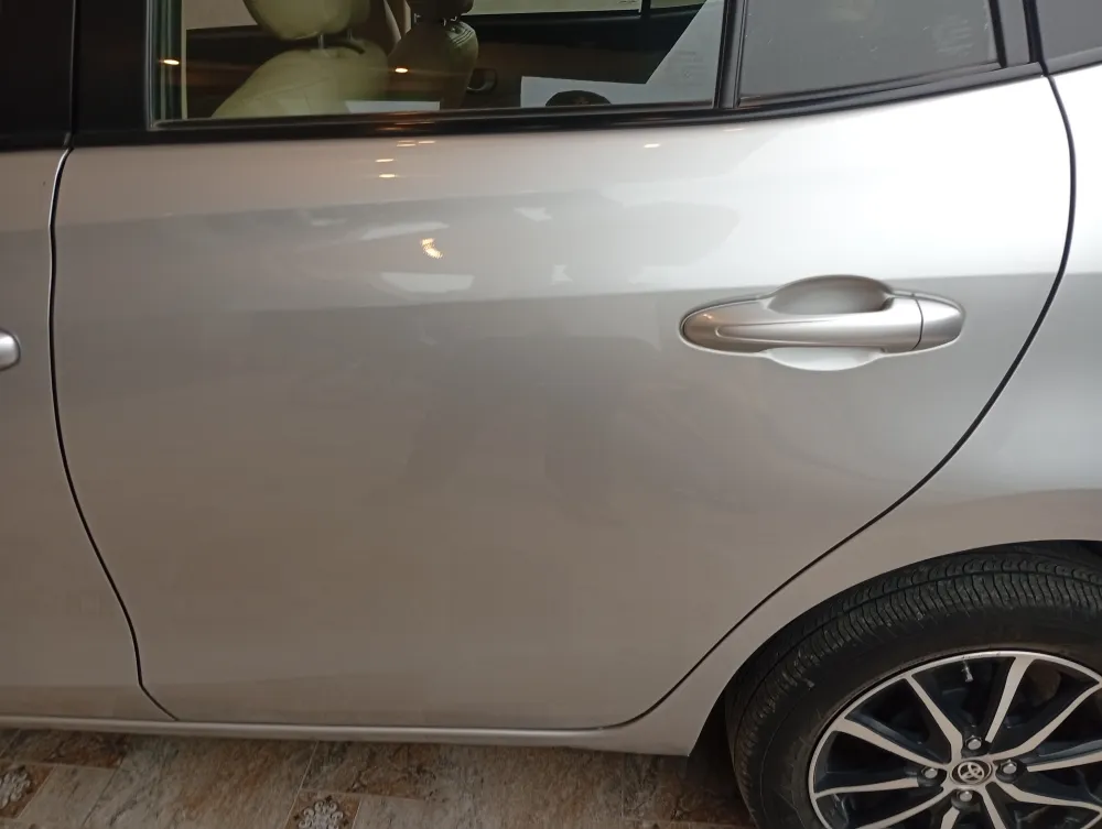 Rear_left_door image