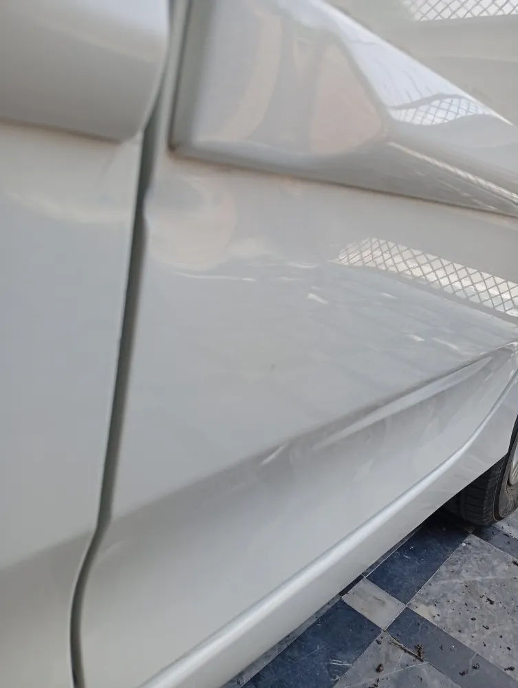 Rear_left_door image