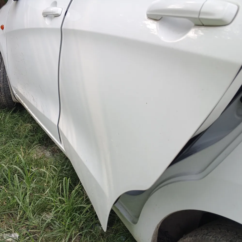Rear_left_door image