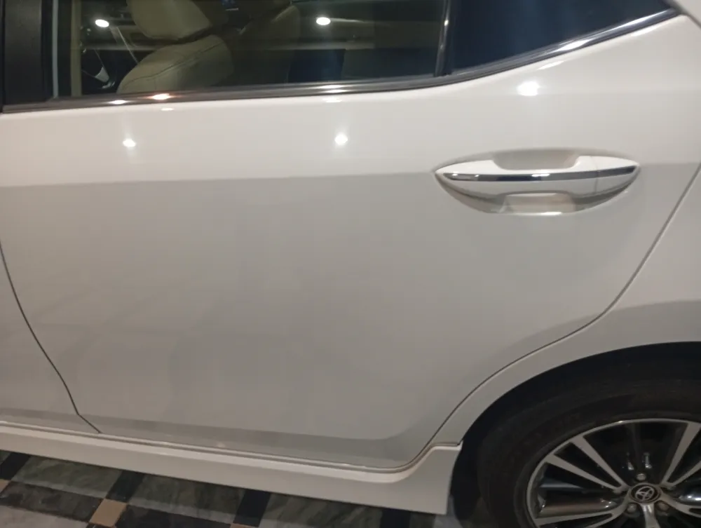 Rear_left_door image