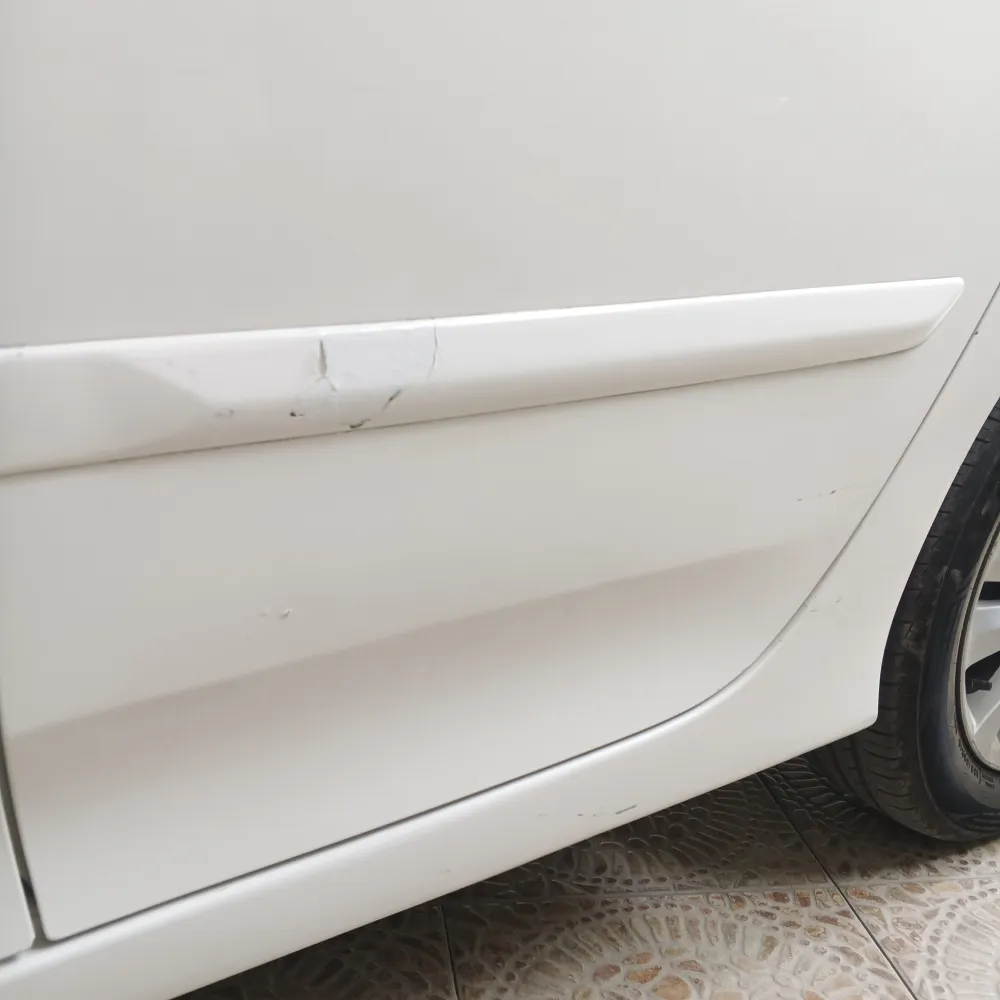 Rear_left_door image