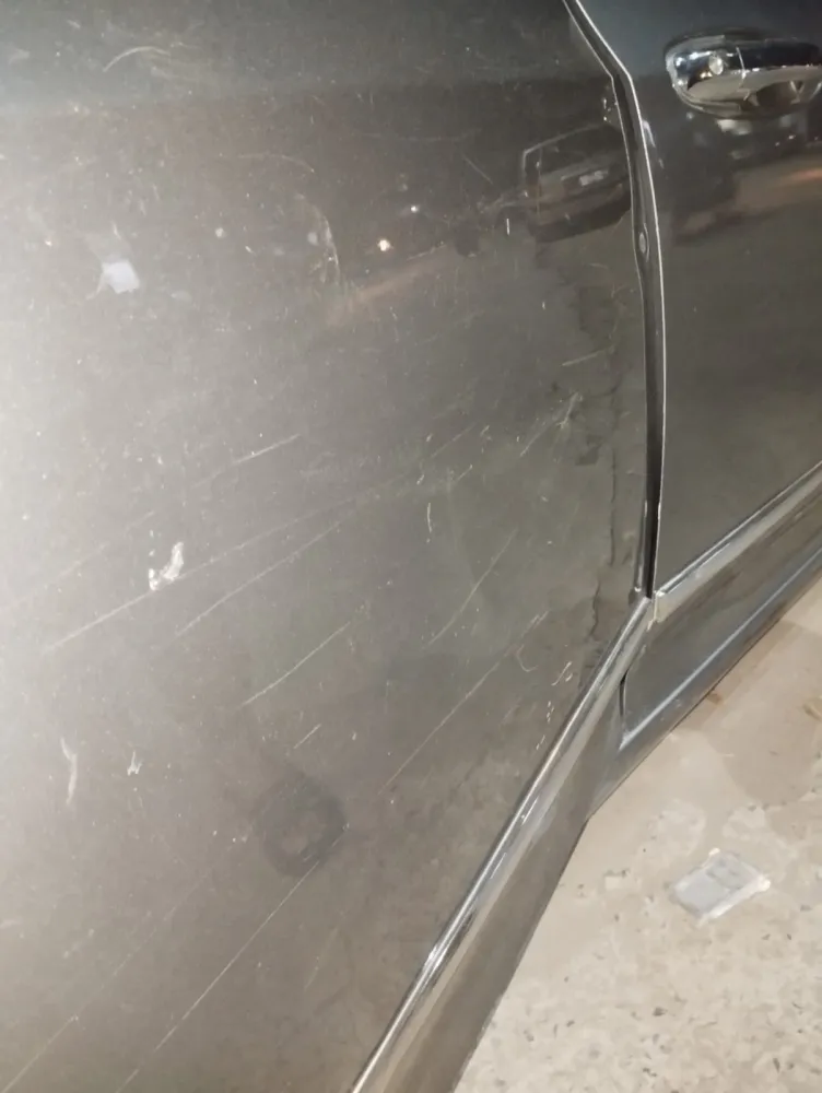 Rear_right_door image