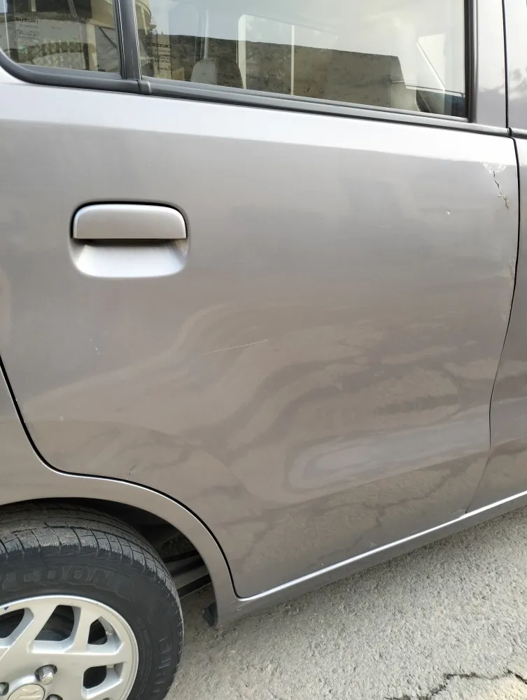 Rear_right_door image