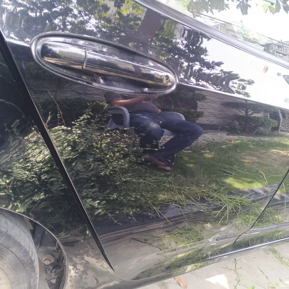 Rear_right_door image