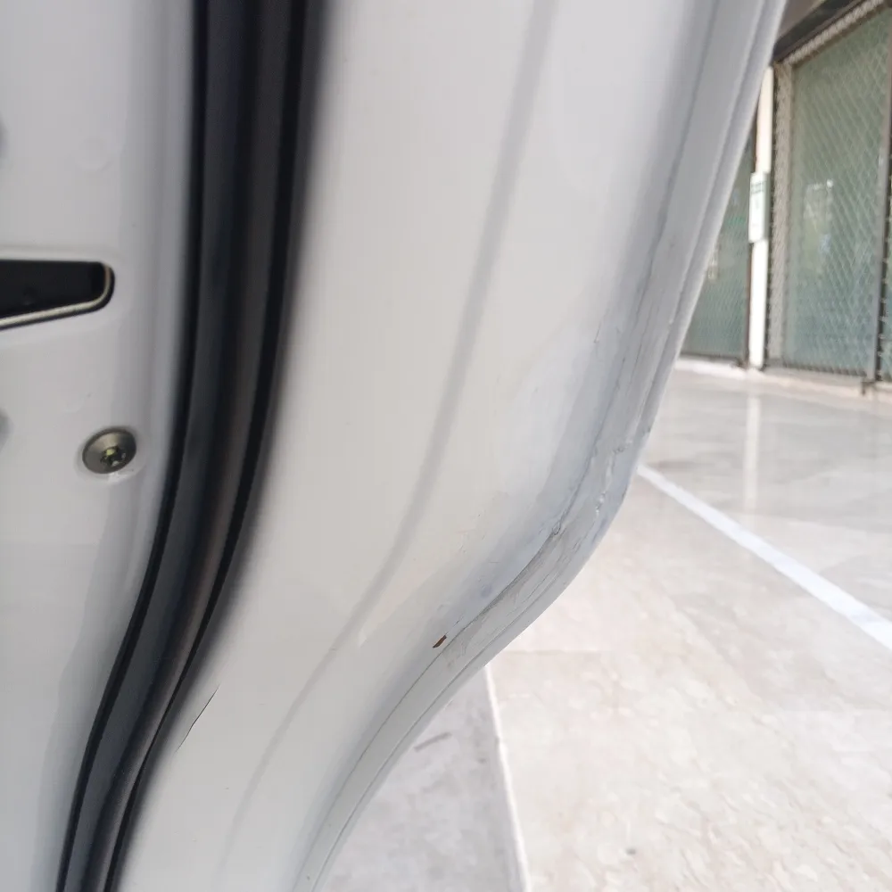 Rear_right_door image