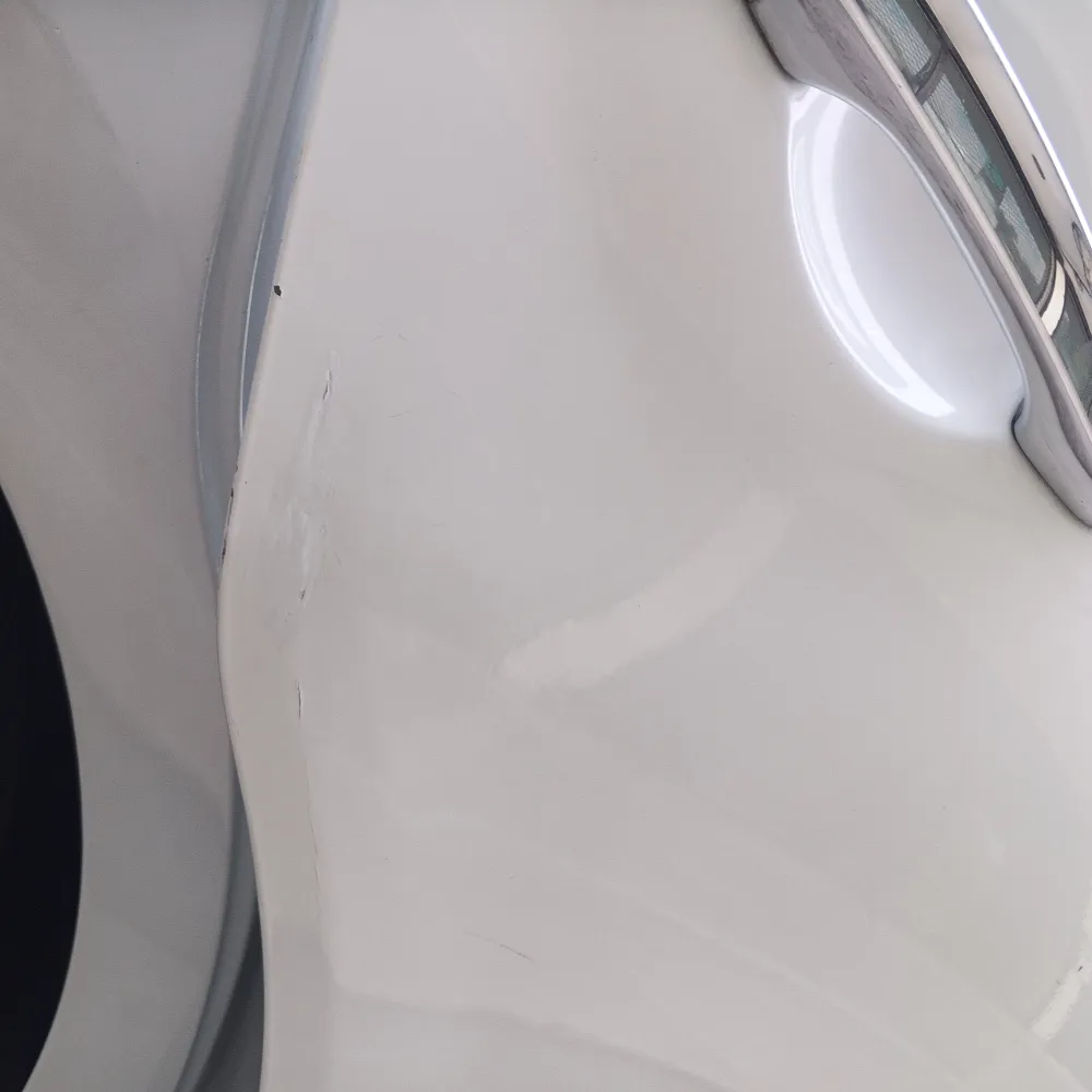 Rear_right_door image