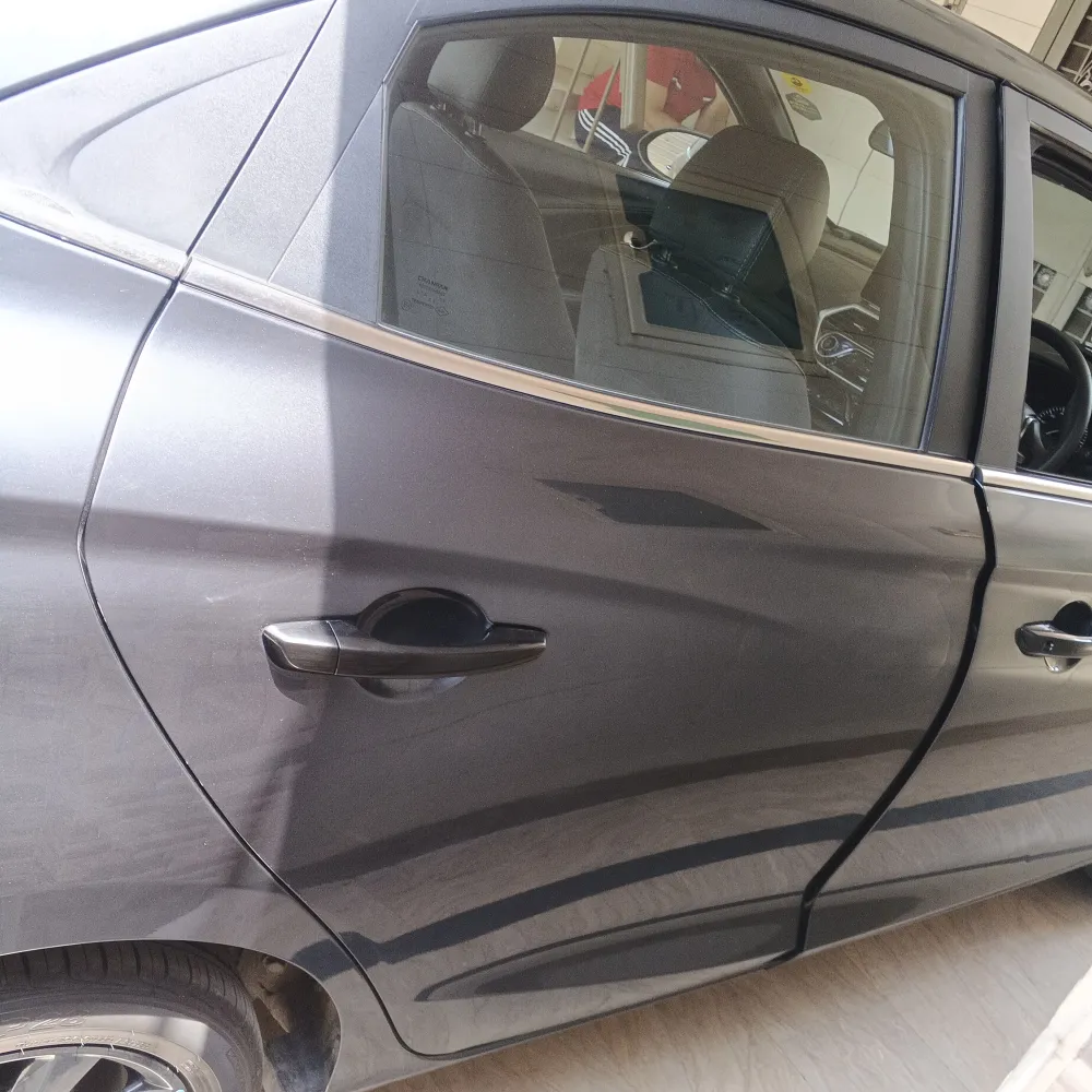 Rear_right_door image
