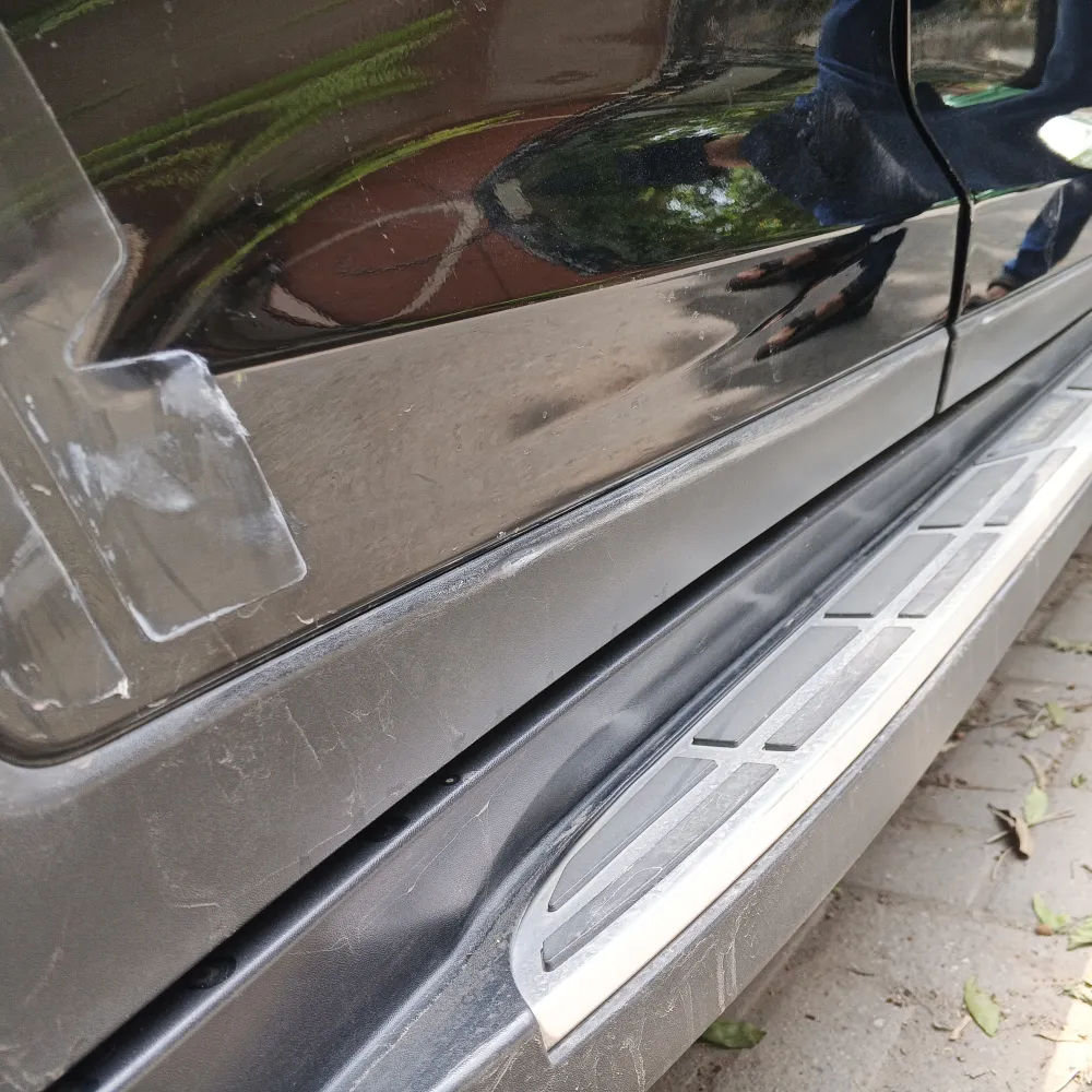 Rear_right_door image