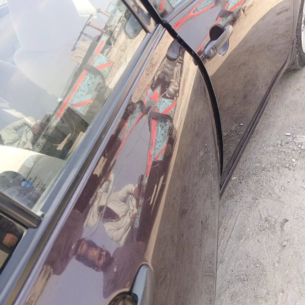 Rear_right_door image