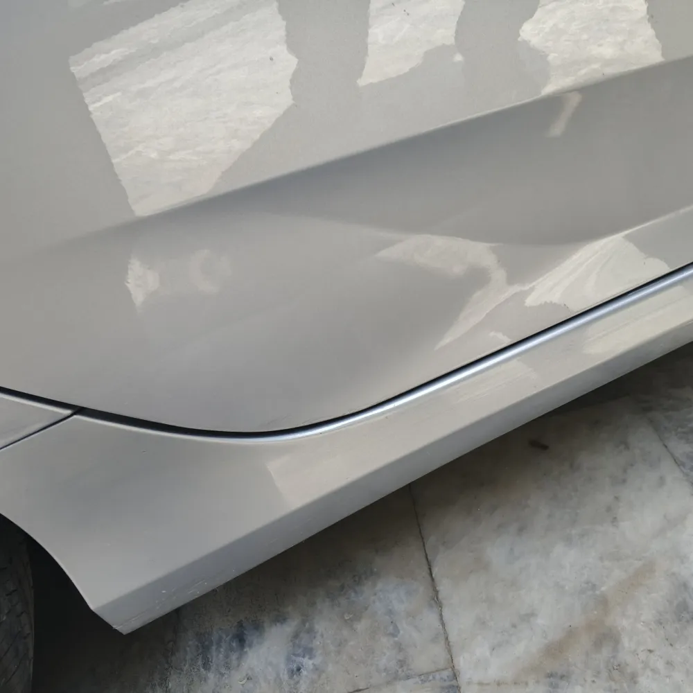 Rear_right_door image
