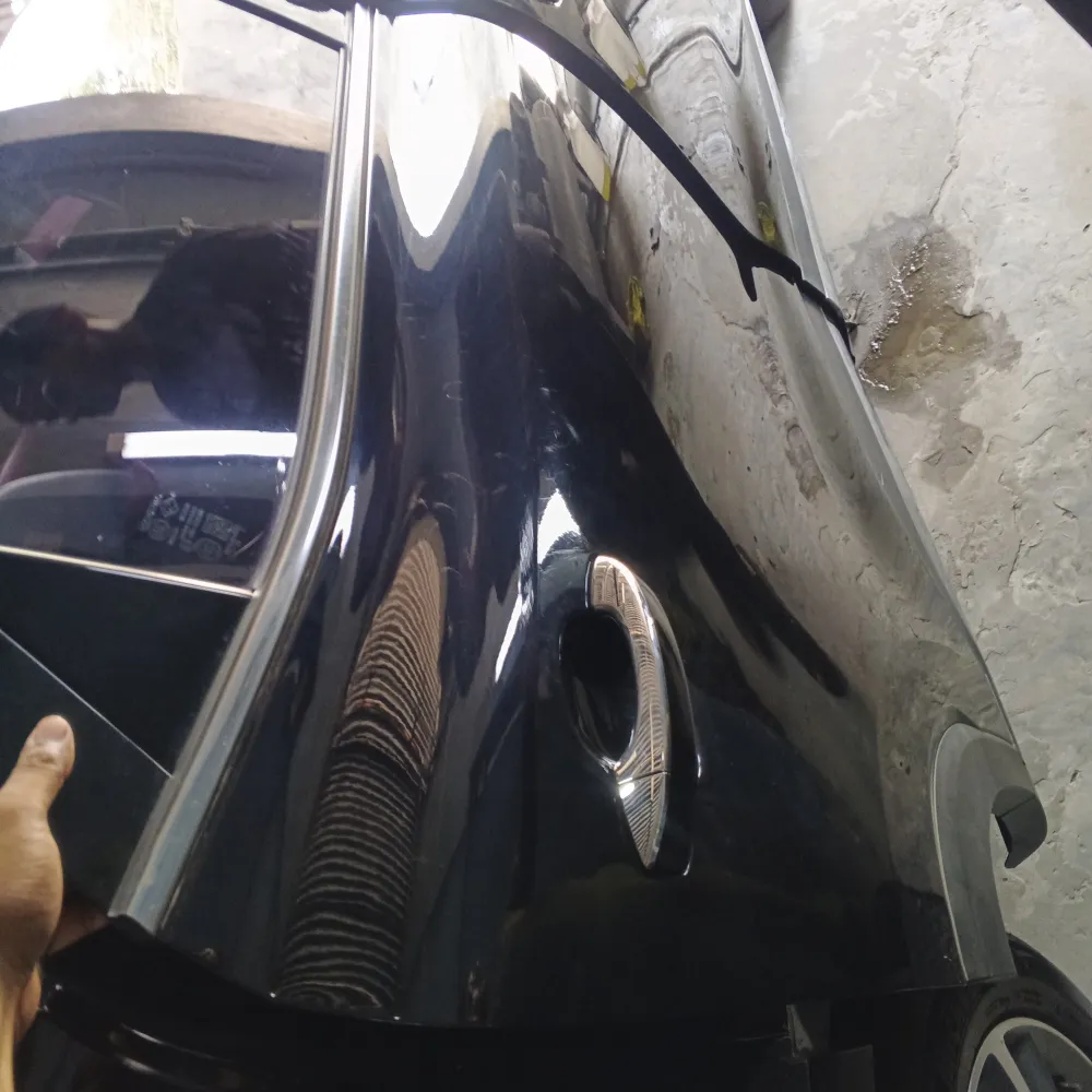 Rear_right_door image