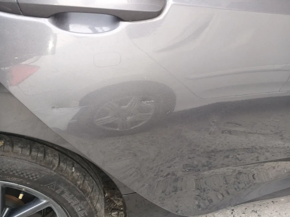 Rear_right_door image