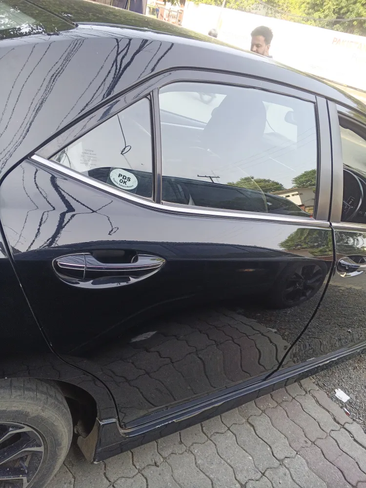 Rear_right_door image
