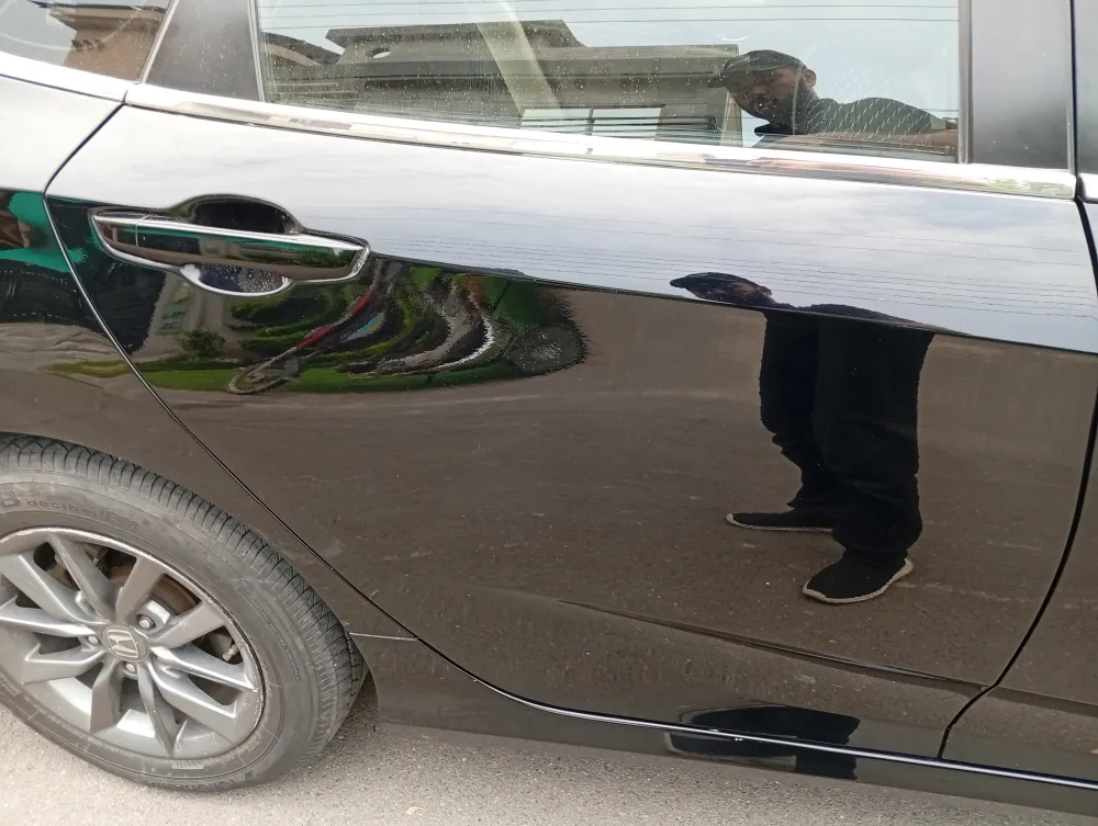 Rear_right_door image