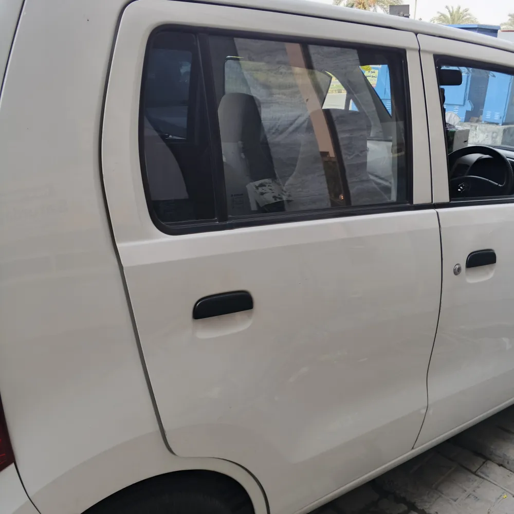 Rear_right_door image