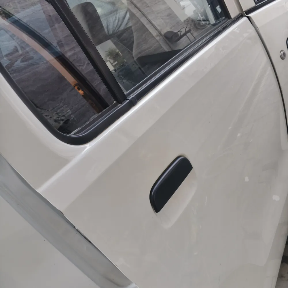 Rear_right_door image