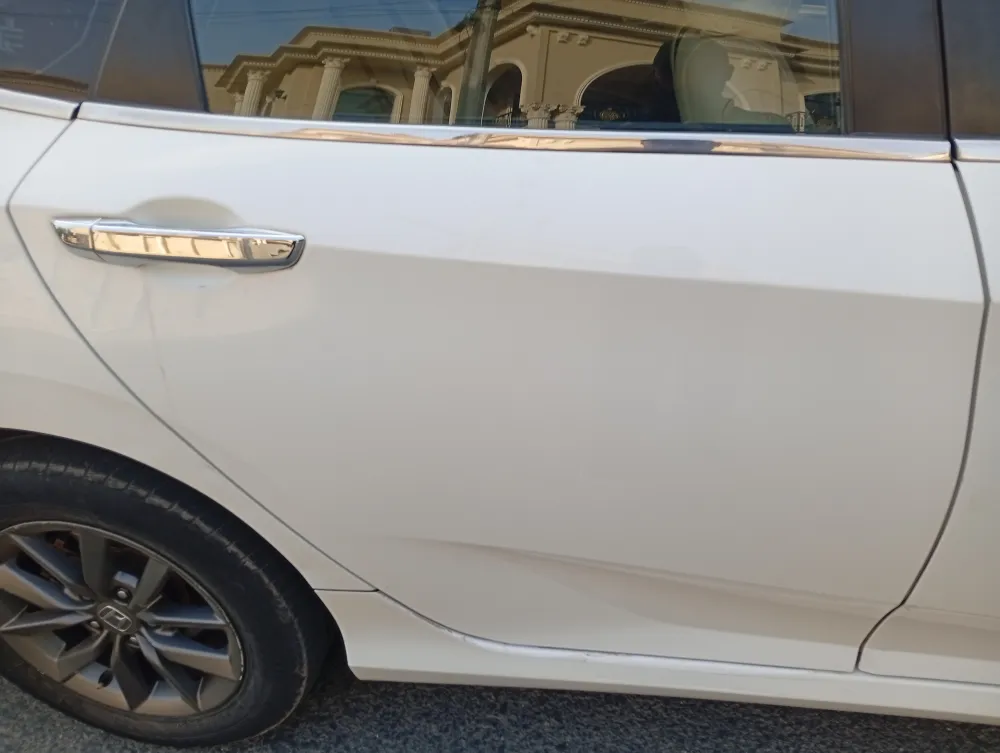 Rear_right_door image