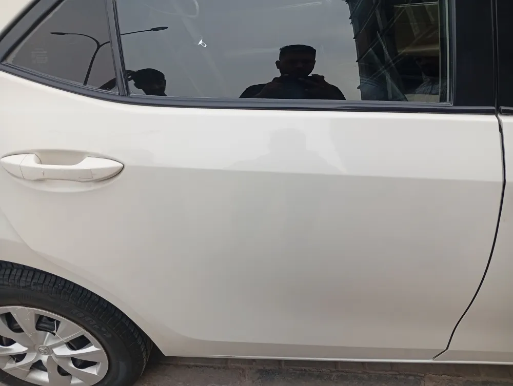 Rear_right_door image