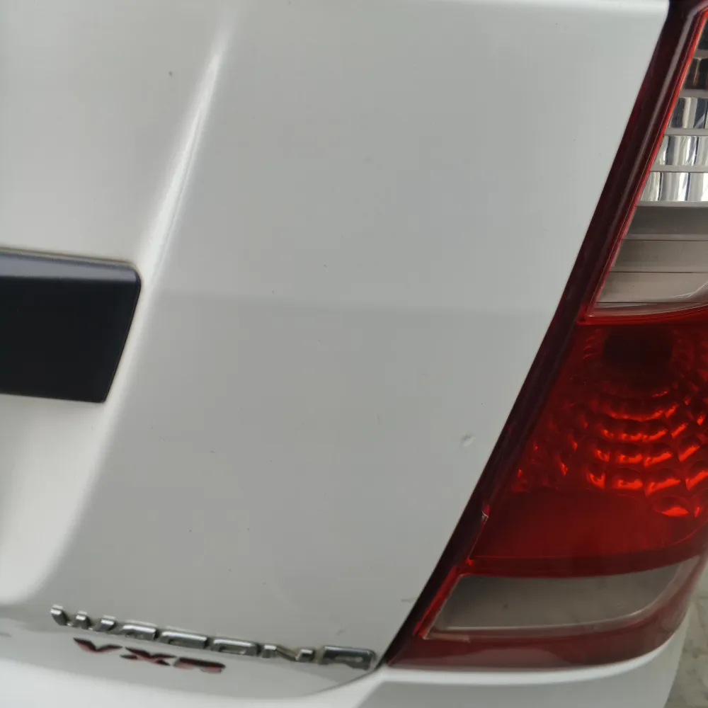 Trunk image