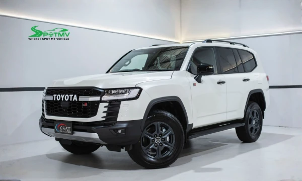 Toyota Land Cruiser GR Sport (LC300) Price in Pakistan 2026
